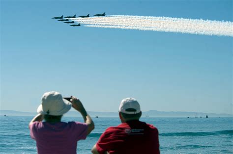 Huntington Beach air show has a new name, a new promoter and 